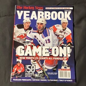 2008-09 The Hockey News Yearbook